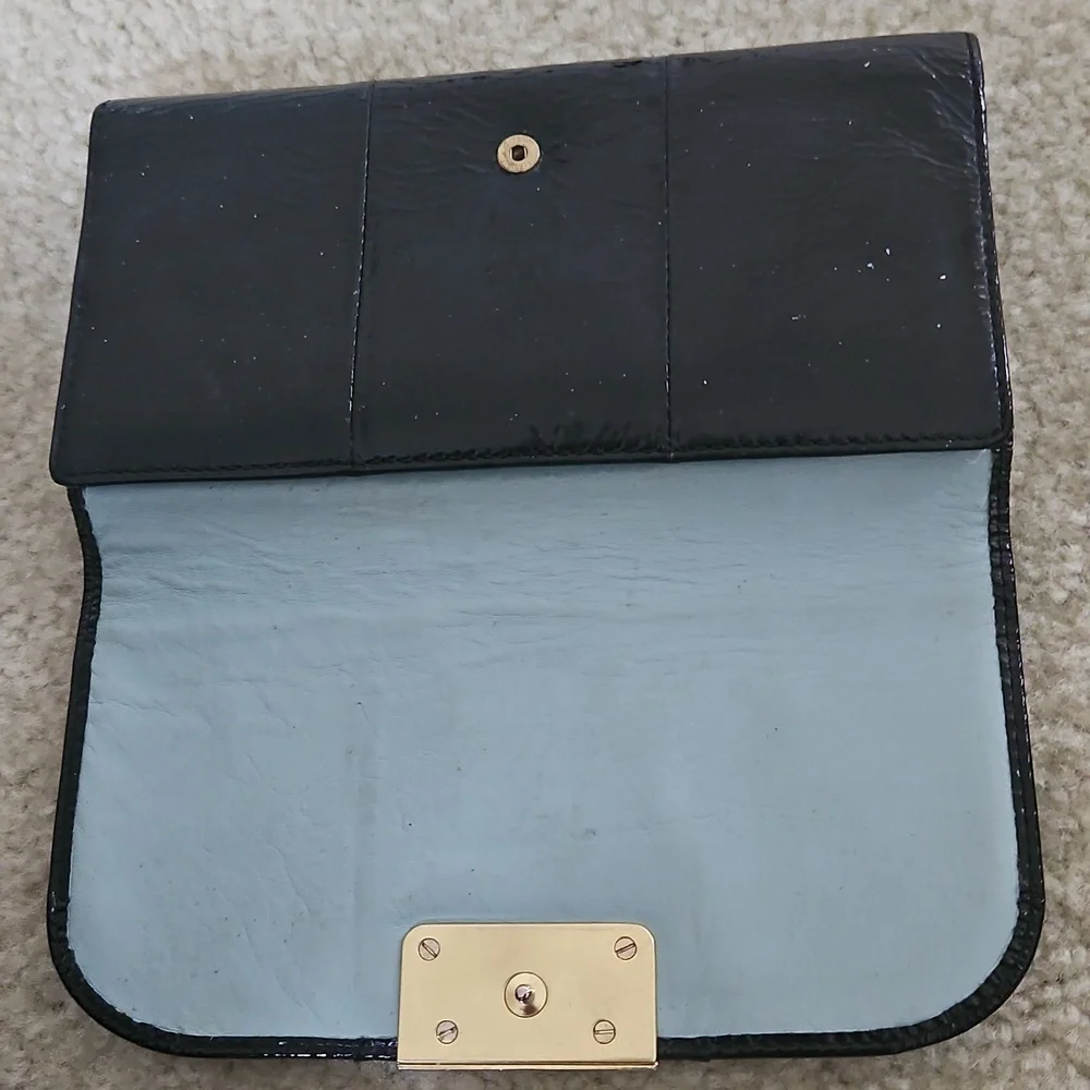 ☀️HP☀️Vintage Coach Patent Leather Checkbook Wallet - Picture 9 of 11